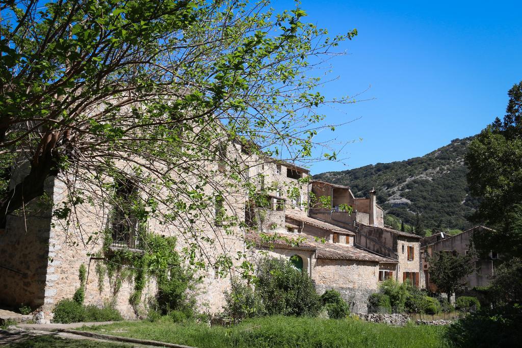 Gite Marceline Saint-Guilhem-le-Desert Exteriér fotografie